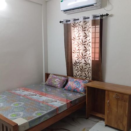 The Bunkhouse Lodge & Hostel Kochi ภายนอก รูปภาพ