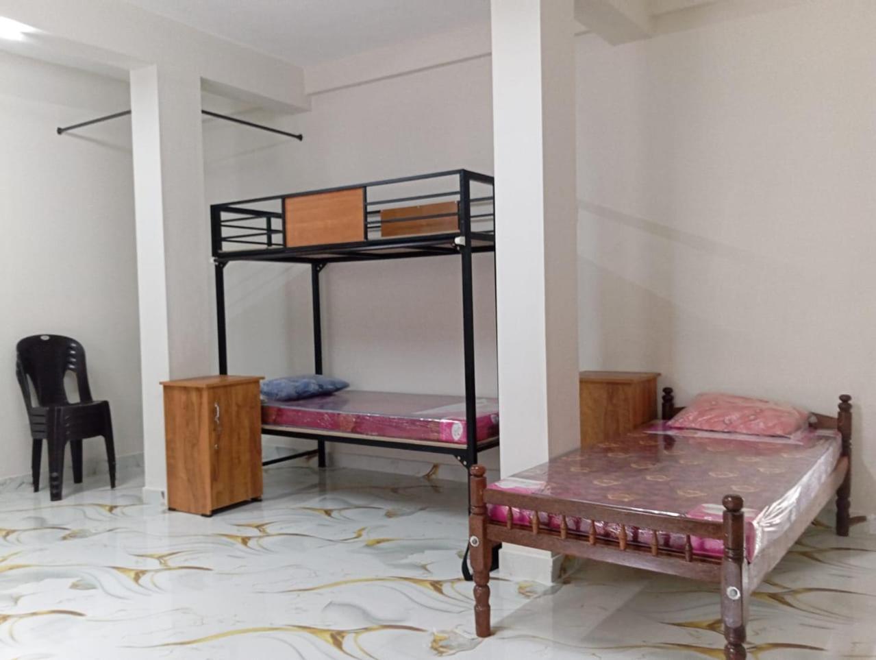 The Bunkhouse Lodge & Hostel Kochi ภายนอก รูปภาพ